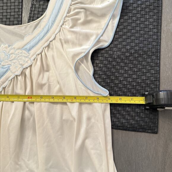 Vtg Ivory Shadowline Nightgown & Robe Set Embroidered & Blue Piping EUC Sz LG - Picture 11 of 16